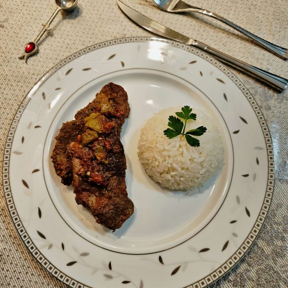 Sauteed Beef Tenderloin with Tomato Recipe - Rabbitmeal