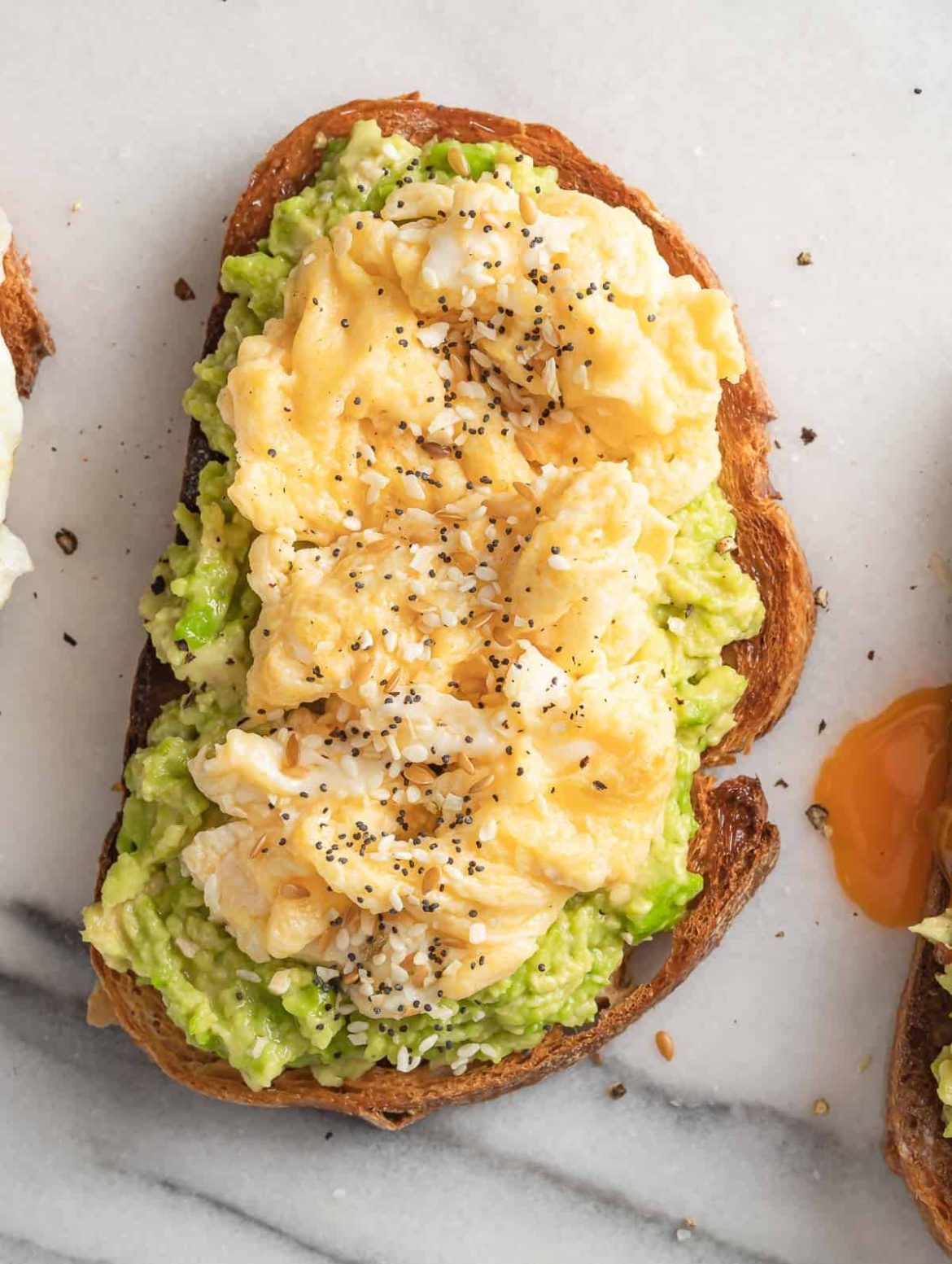 Avocado Toast with Scrambled Eggs Recipe - Rabbitmeal