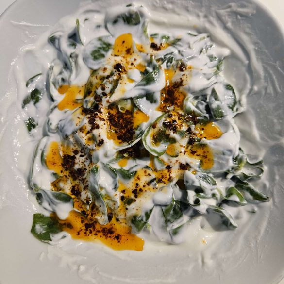 Purslane Salad with Yogurt Sauce Recipe - Rabbitmeal