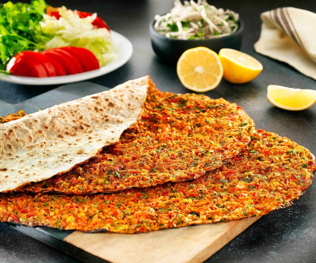 Turkish Pizza in Istanbul - Rabbitmeal