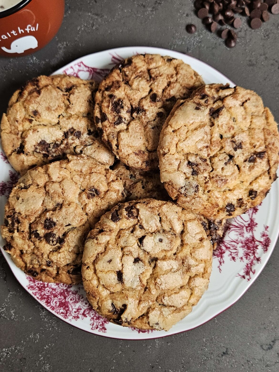 Viral Brown Butter Chocolate Chip Cookies Recipe - Rabbitmeal